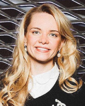 Елена Проничева
