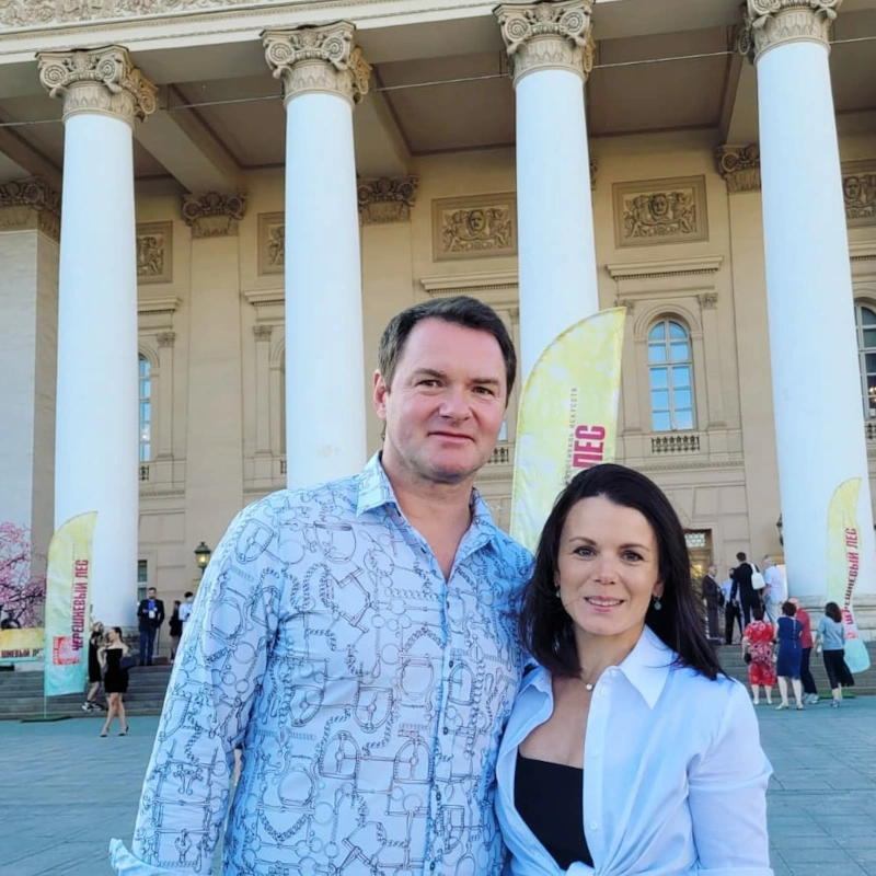 Алексей Тихонов и Мария Петрова Алексей Тихонов и Мария Петрова