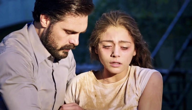 Сыла Тюркоглу и Халиль Ибрагим Джейхан в сериале «Доверенное» Сыла Тюркоглу и Халиль Ибрагим Джейхан в сериале «Доверенное»